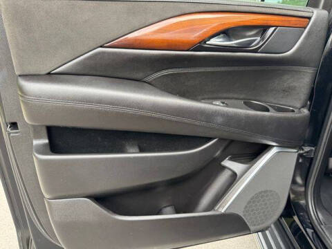 2020 Cadillac Escalade ESV Luxury