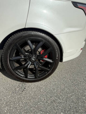 2021 Land Rover Range Rover Sport SVR