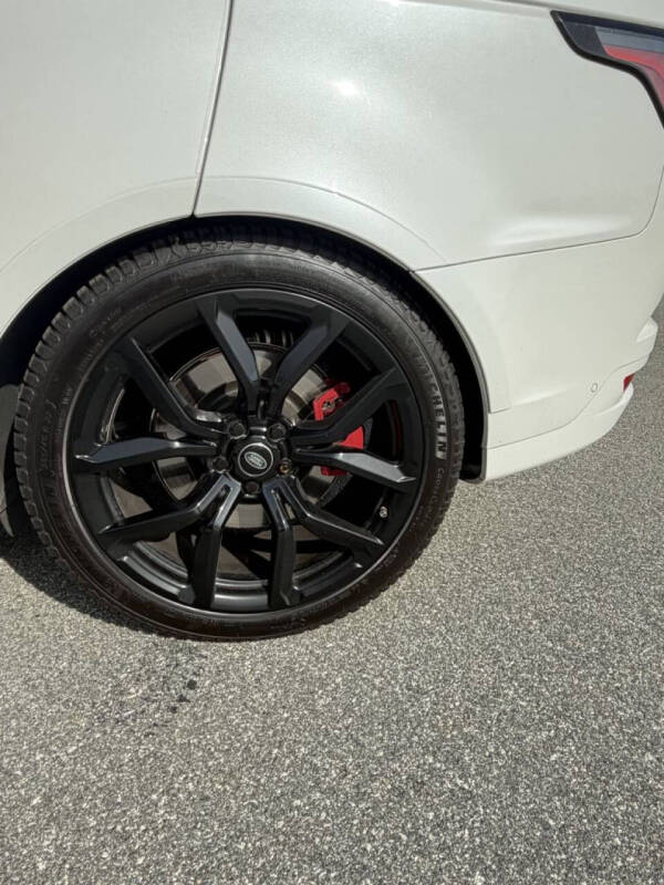 2021 Land Rover Range Rover Sport SVR