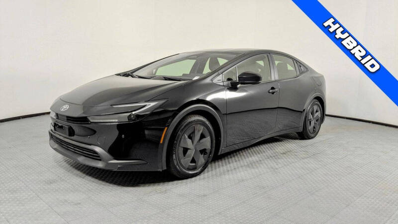 2024 Toyota Prius LE