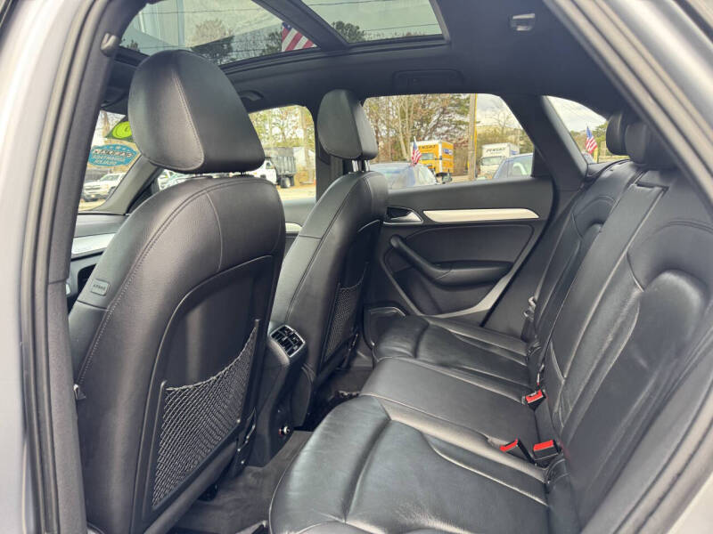 2016 Audi Q3 2.0T quattro Prestige