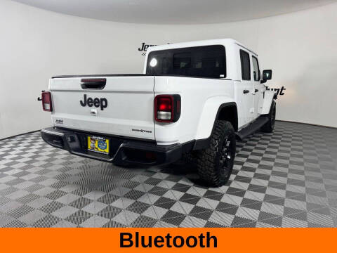 2025 Jeep Gladiator High Tide