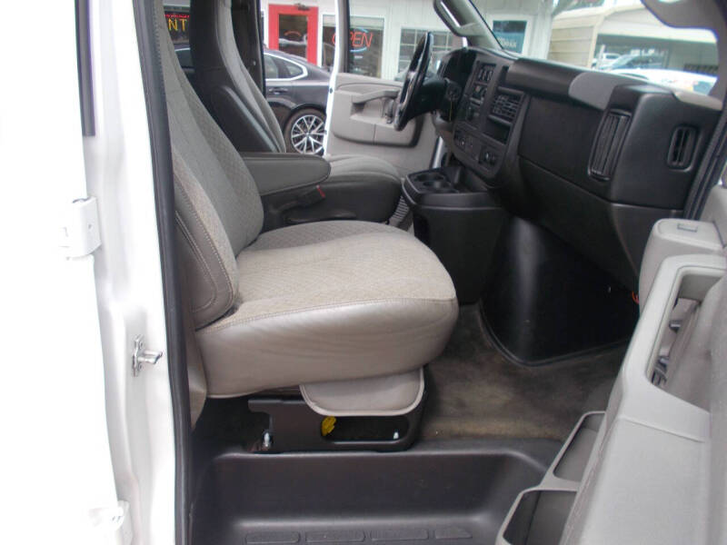 2016 Chevrolet Express LS 2500