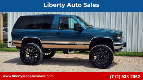 1995 Chevrolet Tahoe for sale at Liberty Auto Sales in Merrill IA