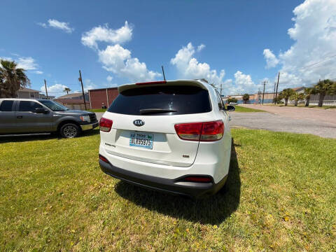 2017 Kia Sorento L