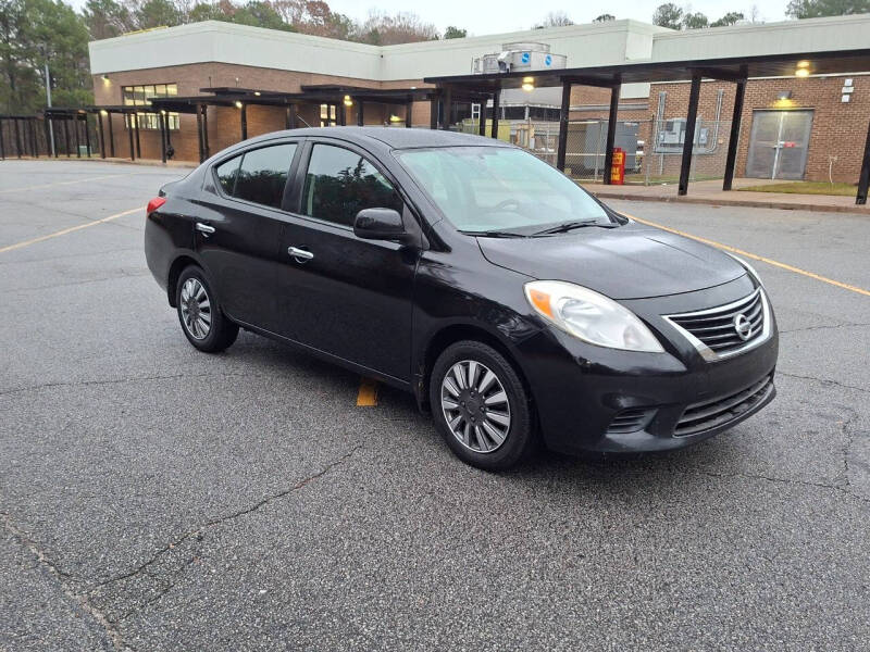 2012 Nissan Versa 1.6 SV