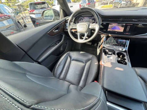 2019 Audi Q8 quattro Premium 55 TFSI