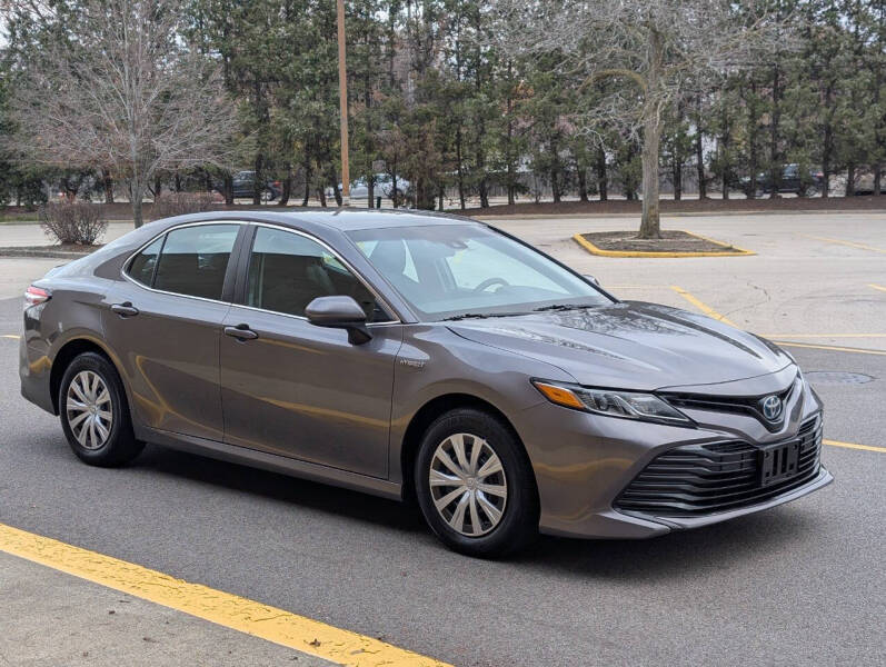 2018 Toyota Camry Hybrid LE