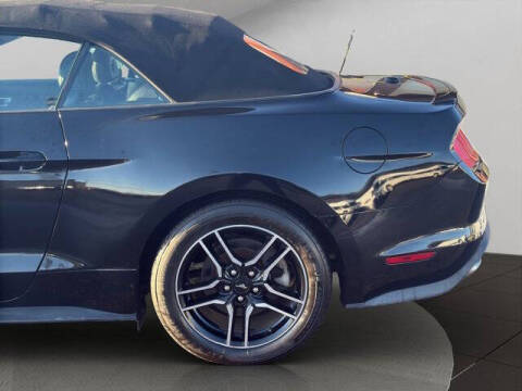 2020 Ford Mustang EcoBoost Premium