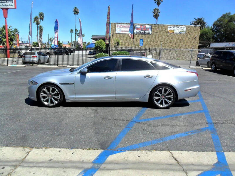 2017 Jaguar XJL Portfolio