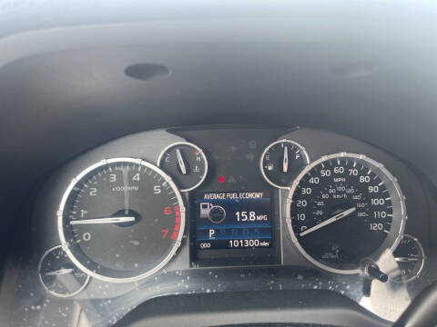 2014 Toyota Tundra SR5