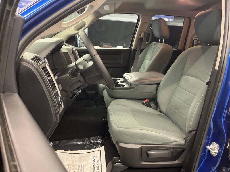 2017 RAM 1500 Express