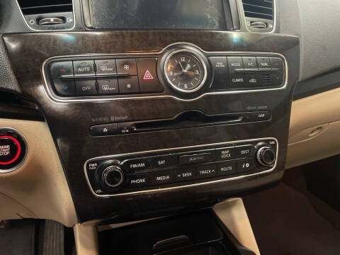 2015 Kia Cadenza Premium