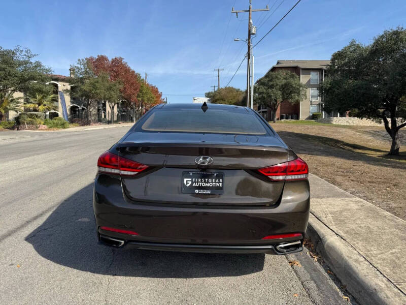 2015 Hyundai Genesis