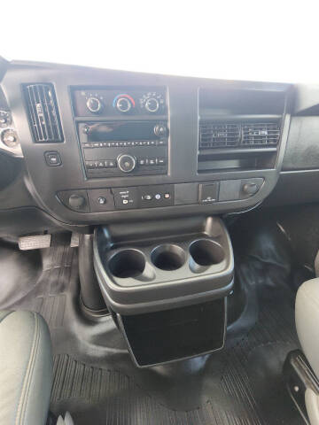 2016 Chevrolet Express 2500