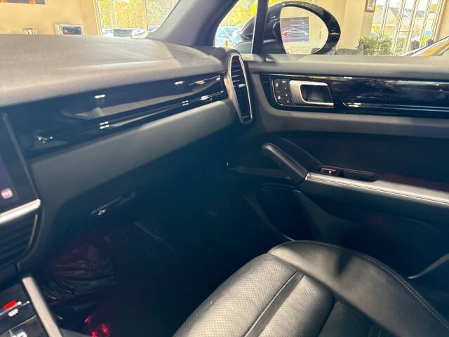 2022 Porsche Cayenne