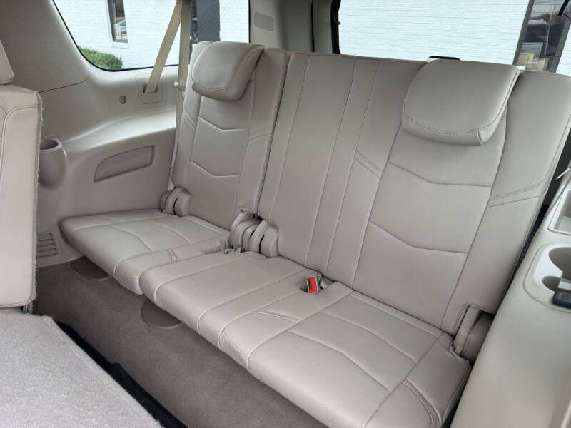 2018 Cadillac Escalade ESV Standard