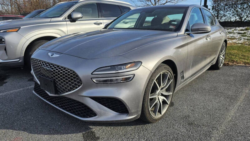 2023 GENESIS G70 Standard's photo