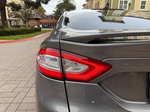 2014 Ford Fusion Hybrid Titanium
