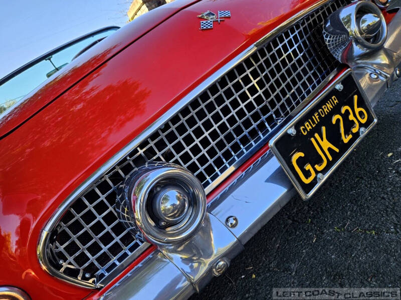 1955 Ford Thunderbird