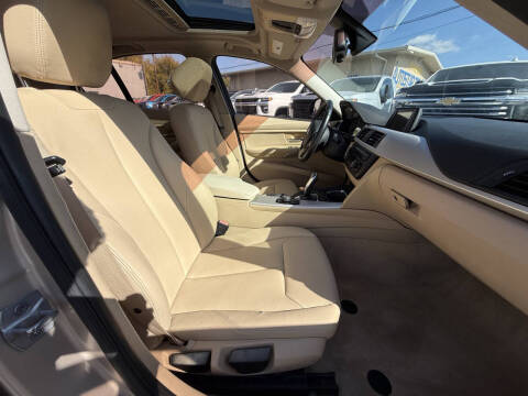 2015 BMW 3 Series 320i xDrive