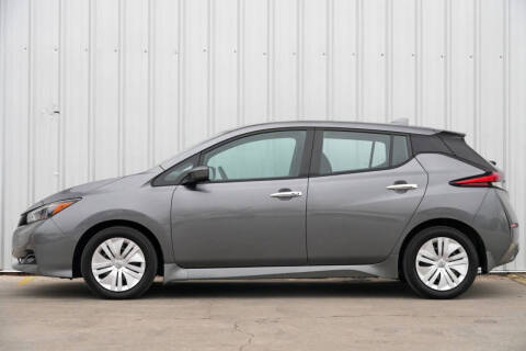 2025 Nissan LEAF S