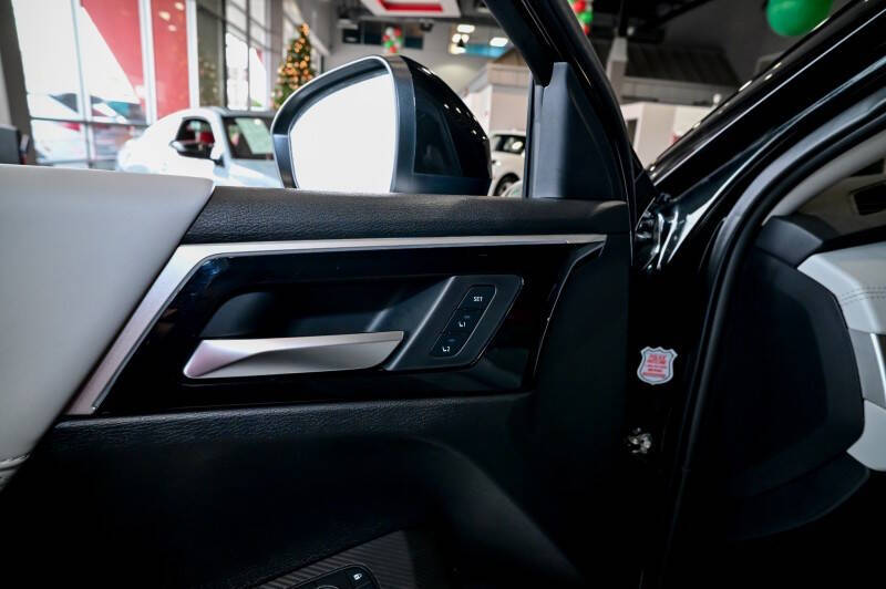 2024 Mitsubishi Outlander SEL Black Edition