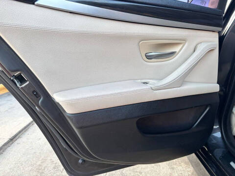 2013 BMW 5 Series 528i xDrive