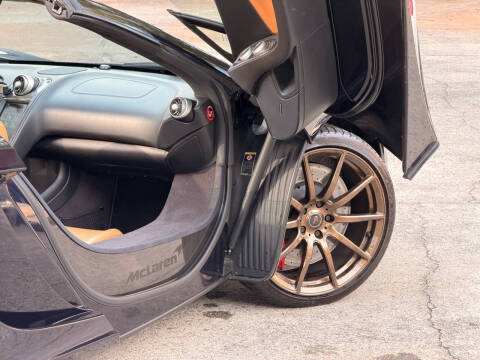 2013 McLaren MP4-12C Spider