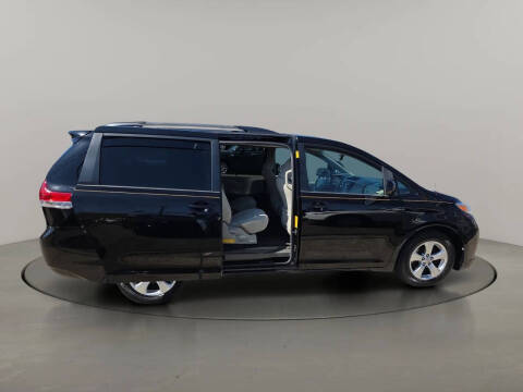 2014 Toyota Sienna