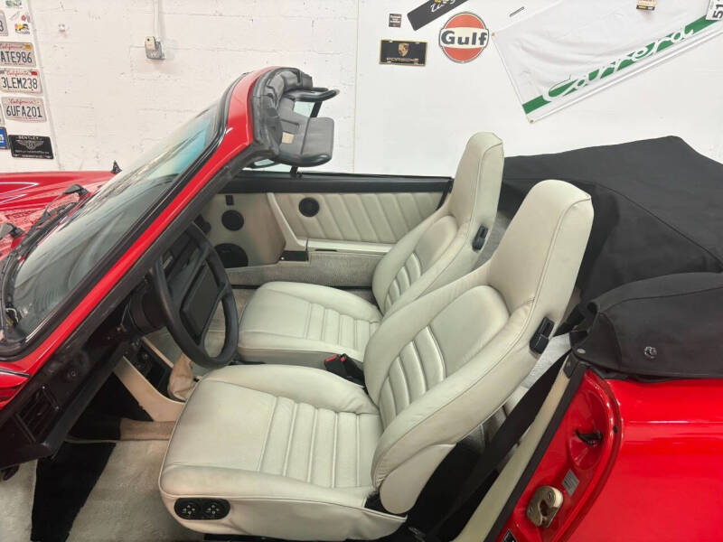 1988 Porsche 911 Carrera