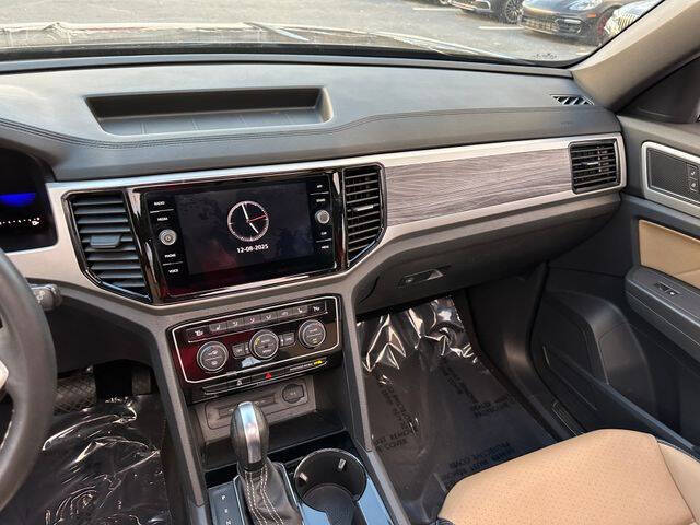 2022 Volkswagen Atlas Cross Sport V6 SE