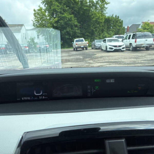 2018 Toyota Prius Two