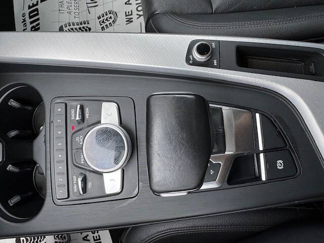 2017 Audi A4 2.0T quattro Premium