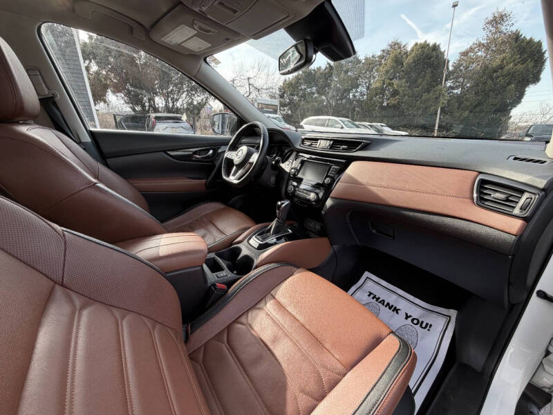 2019 Nissan Rogue SL