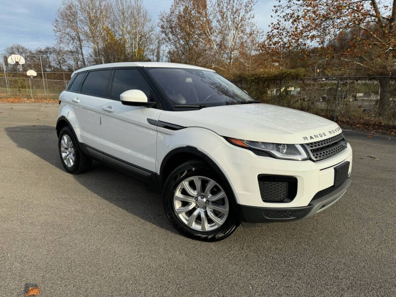 2019 Land Rover Range Rover Evoque SE photo 4