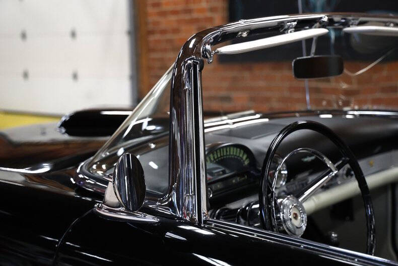 1956 Ford Thunderbird