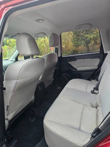 2016 Subaru Forester 2.5i