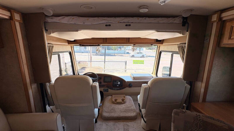 2015 Winnebago Vista