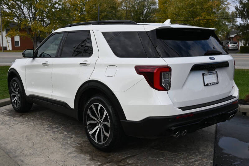 2020 Ford Explorer ST