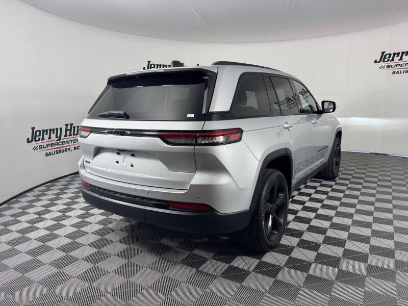 2023 Jeep Grand Cherokee Altitude