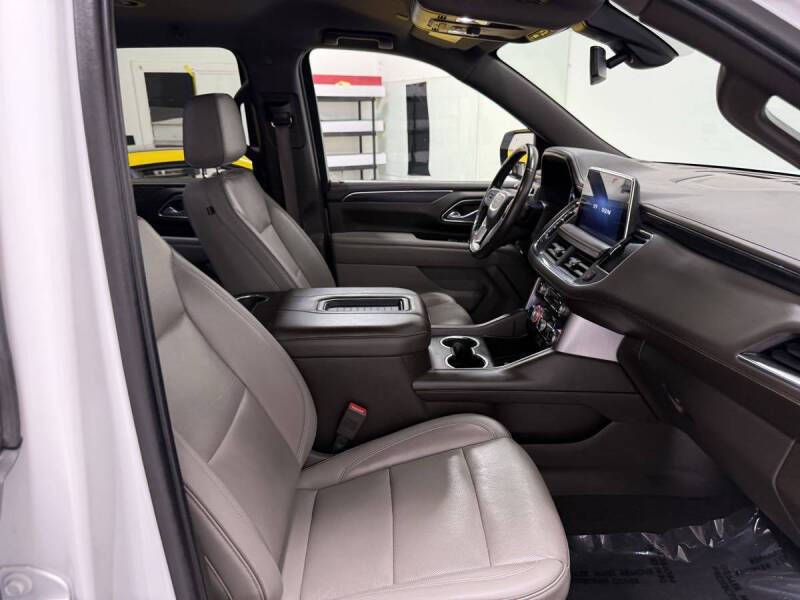 2021 GMC Yukon XL SLT