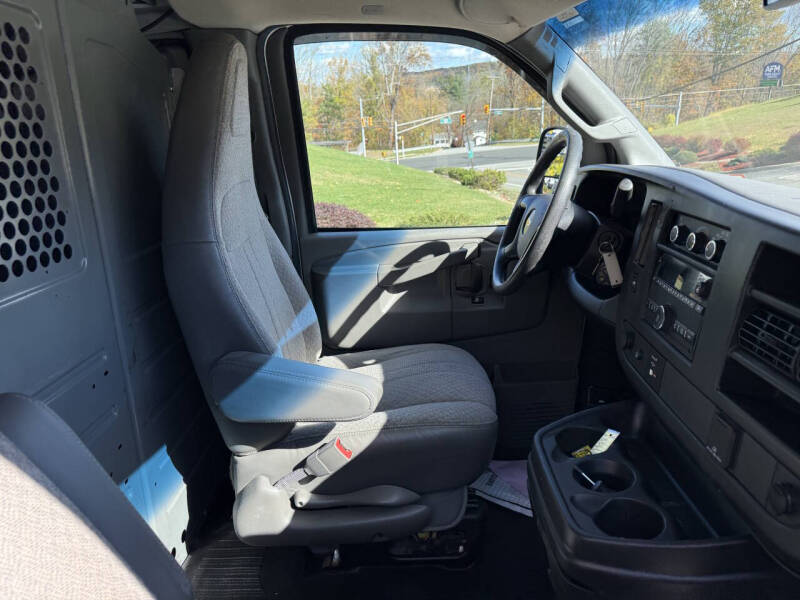 2016 Chevrolet Express 2500