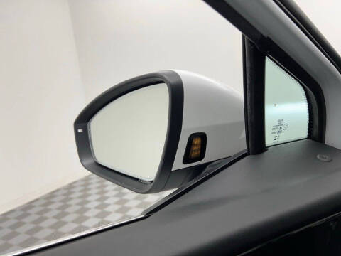 2023 Audi Q4 e-tron quattro Premium Plus 50