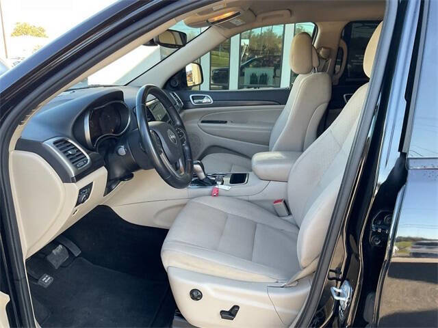 2022 Jeep Grand Cherokee WK Laredo E