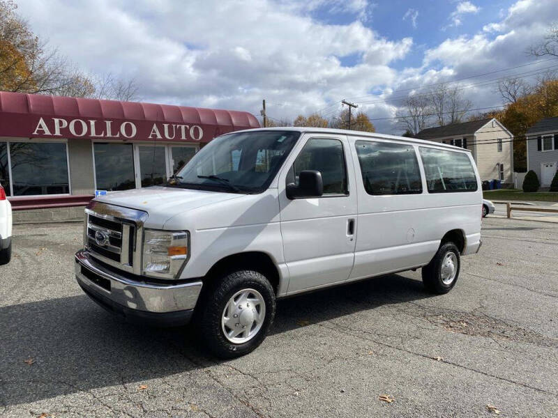 2013 Ford E-Series E-350 SD XLT