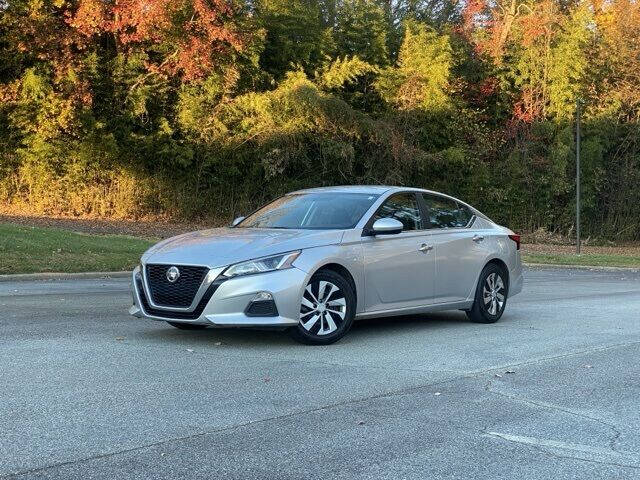 2019 Nissan Altima for sale at Uniworld Auto Sales LLC. in Greensboro NC