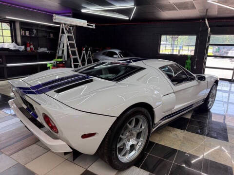 2005 Ford GT