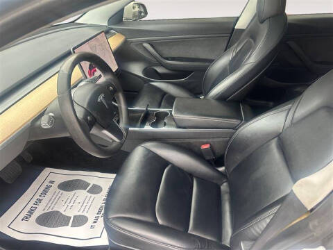 2020 Tesla Model 3 Standard Range