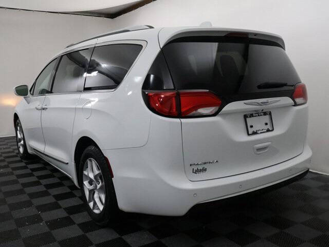 2018 Chrysler Pacifica Touring L Plus